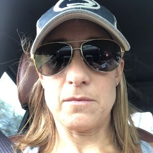 Meet your Posher, Christine